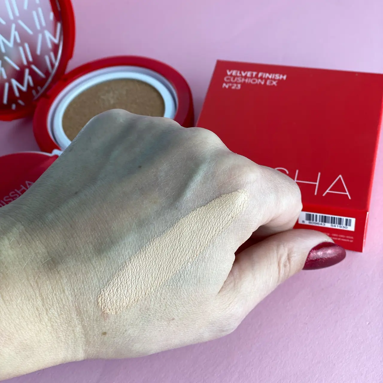 Missha Velvet Finish Cushion SPF50+ PA++++ #23 NEUTRAL MEDIUM BEIGE